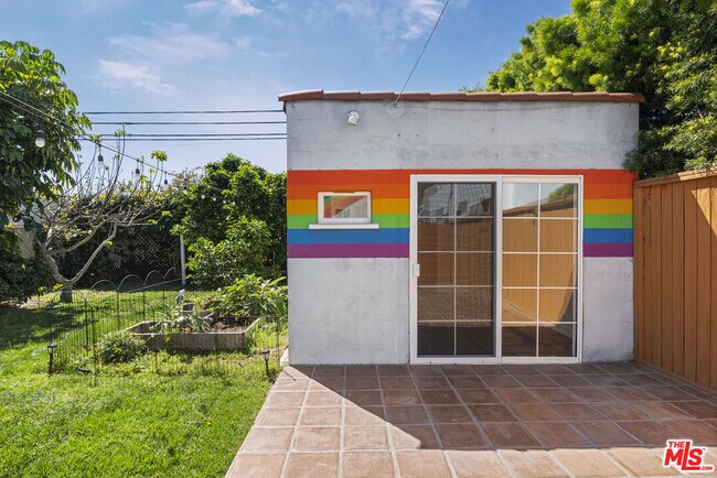 Building Photo - 2031 Glendon Ave