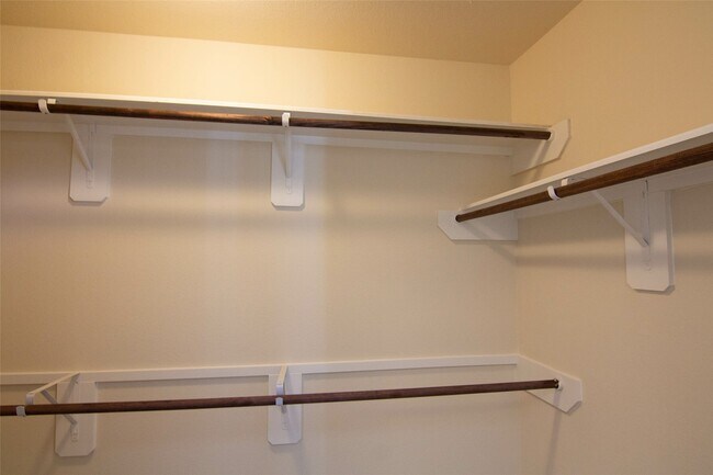 Building Photo - 12723 Veterans Ranch Rd