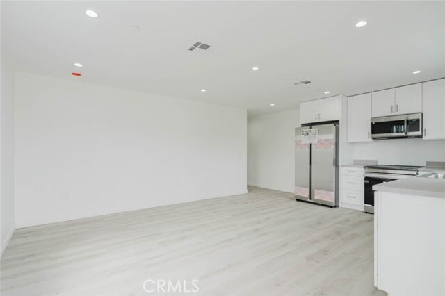 Building Photo - 10938 Olinda St