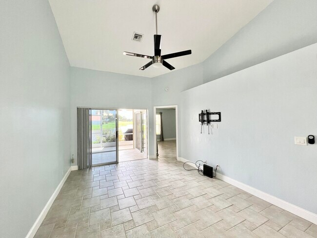 Building Photo - 15306 W Tranquility Lake Dr