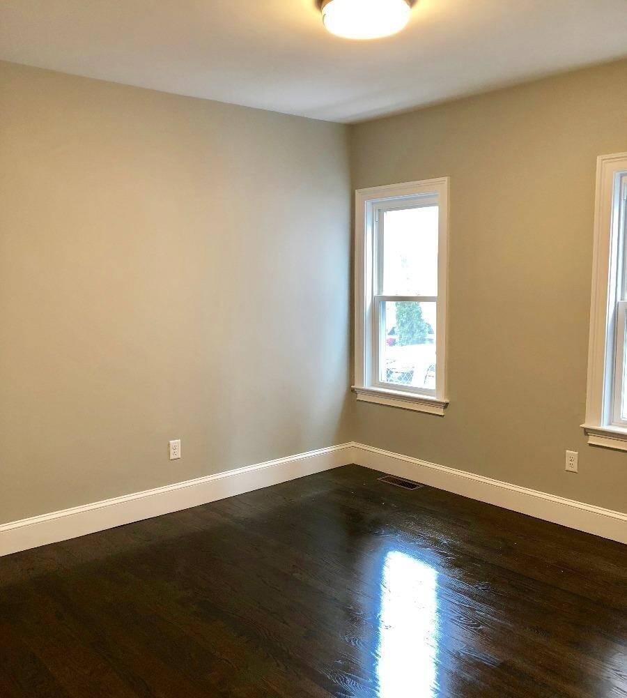 Building Photo - 94 Grant St