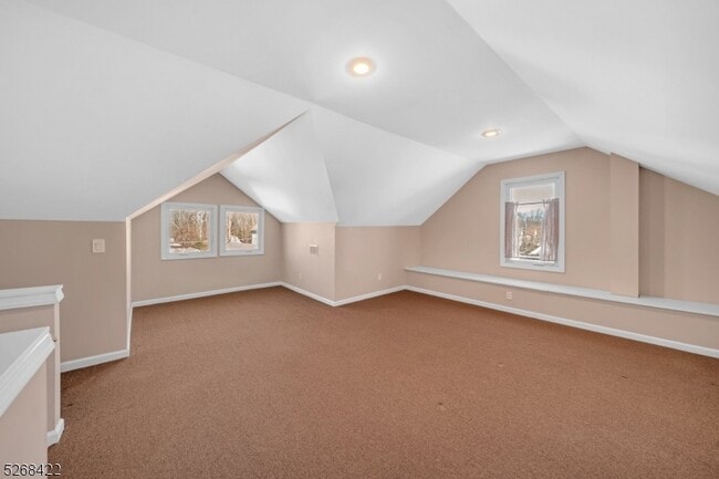 Building Photo - 83 Burnside Ave