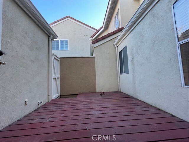 Building Photo - 16 Wellesley