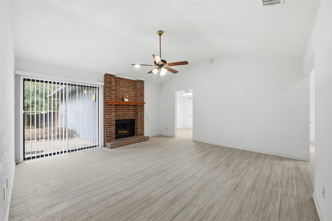 Building Photo - 1746 Glencairn Ln