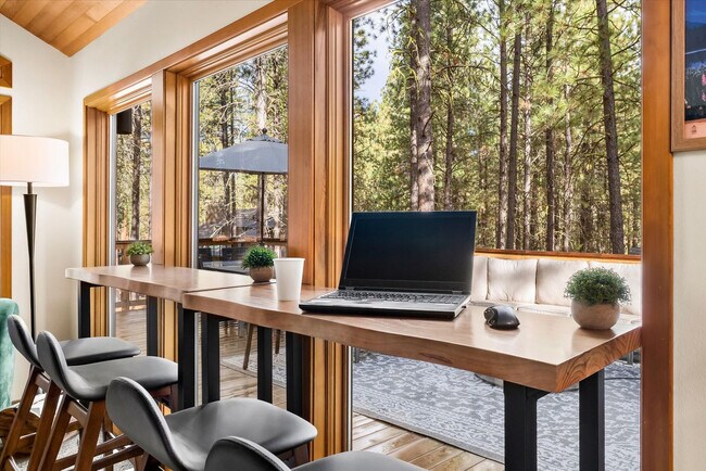 Building Photo - 70335 Sword Fern