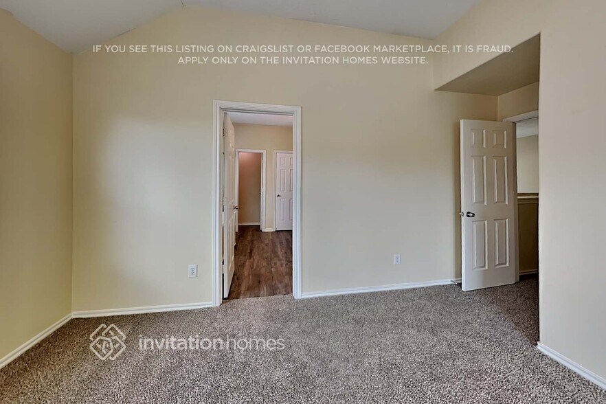 Building Photo - 410 Sun River Ln