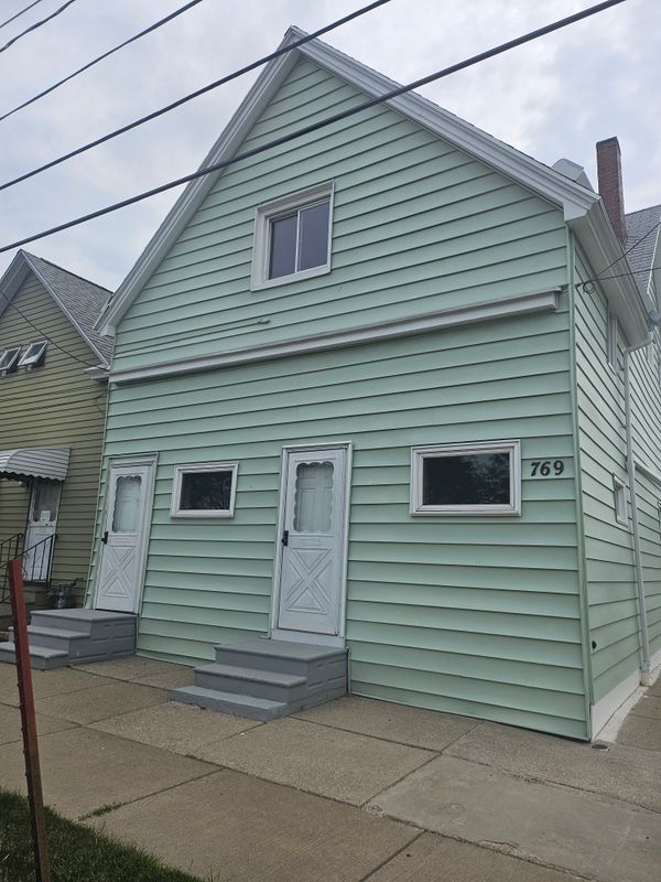 Building Photo - 769 S Ogden St