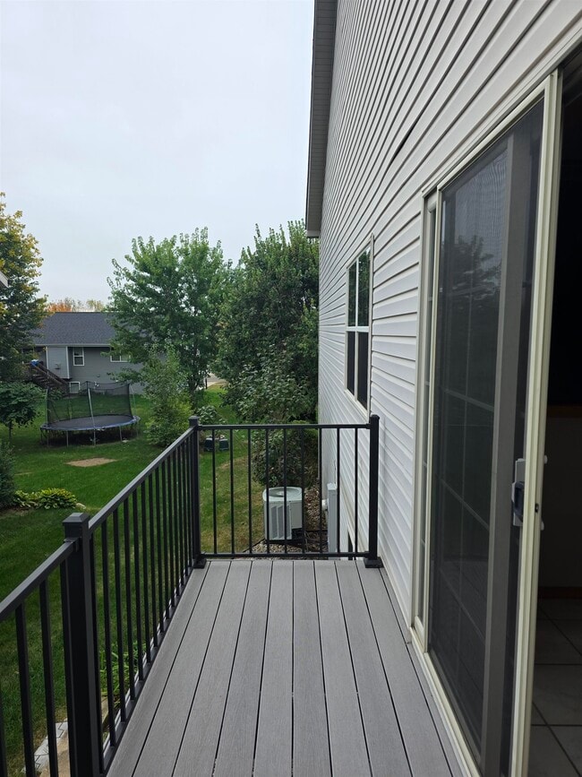 Building Photo - 3177 Bookham Dr