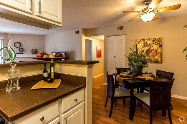 Interior Photo - Avery Park