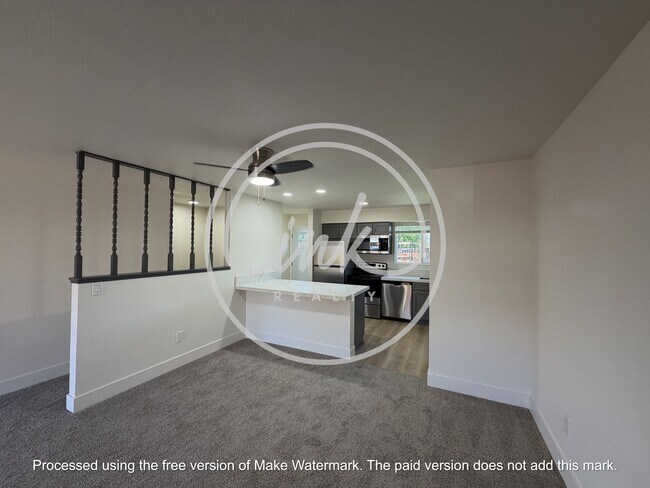 Building Photo - Newly Renovated 3 Bedroom Townhome