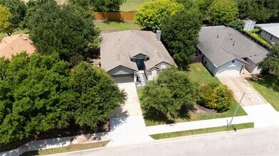 Building Photo - 203 Little Lake Rd