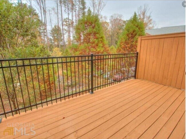 Building Photo - 2415 Tenor Ln