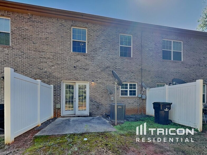 Building Photo - 258 White Mountain Pass