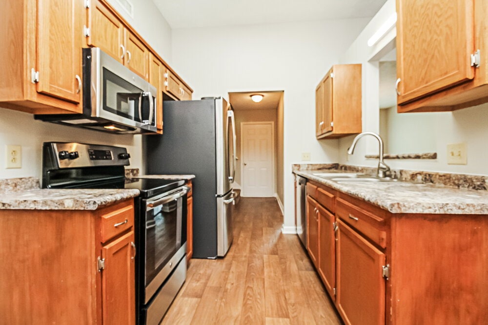 Building Photo - 411 Randall Ln