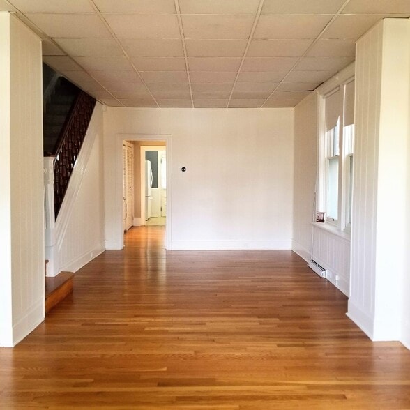 Building Photo - 604 Hummel Ave