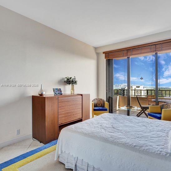 Building Photo - 151 Crandon Blvd