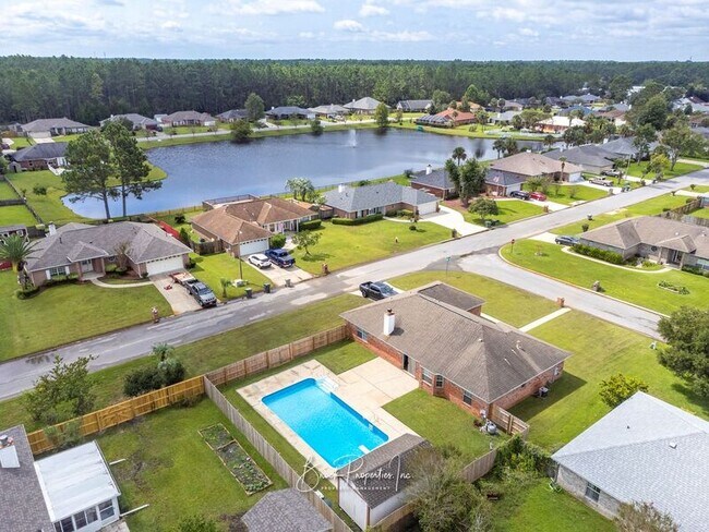Building Photo - 2100 Blue Wind Dr