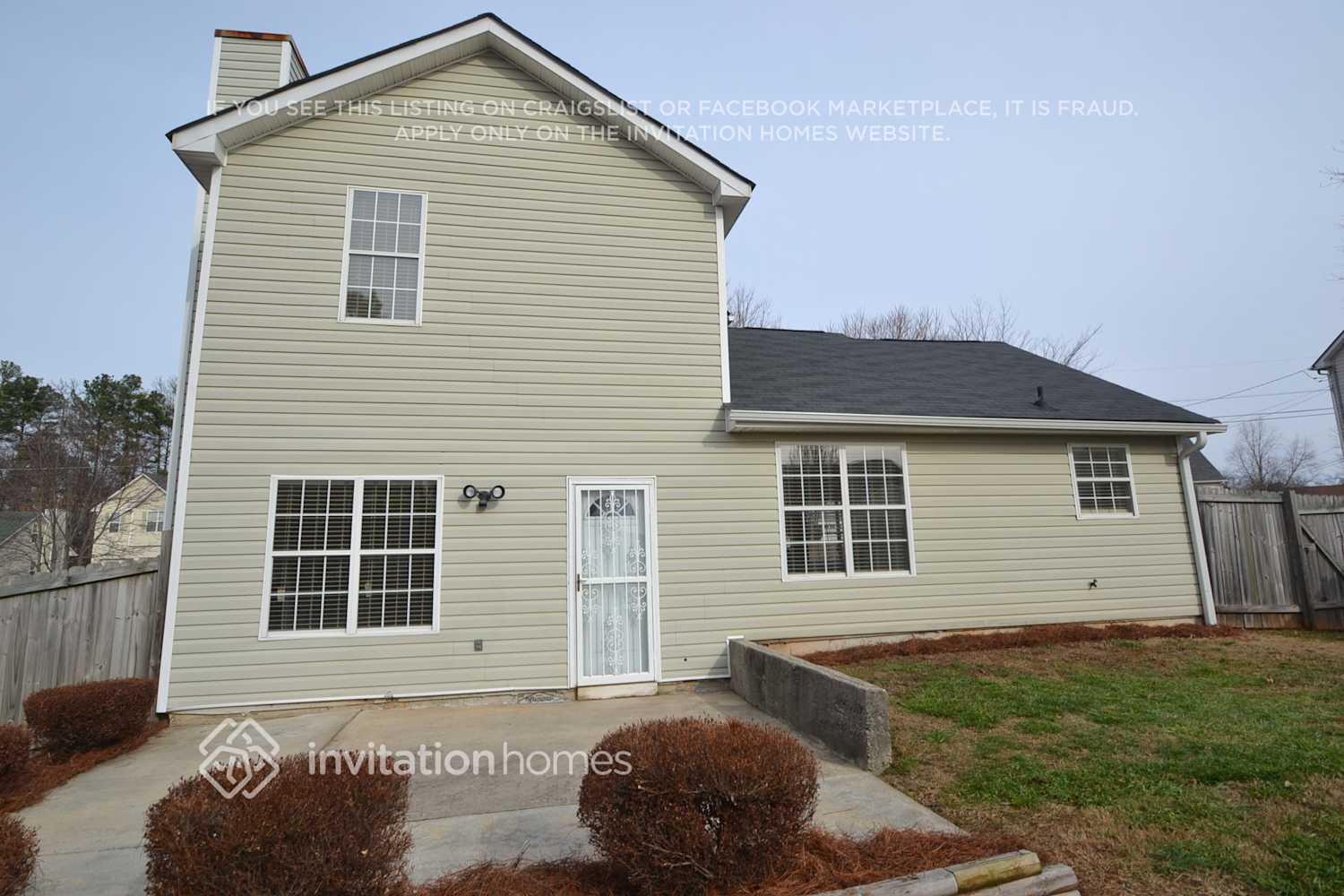Building Photo - 3399 Columbia Crossing Dr