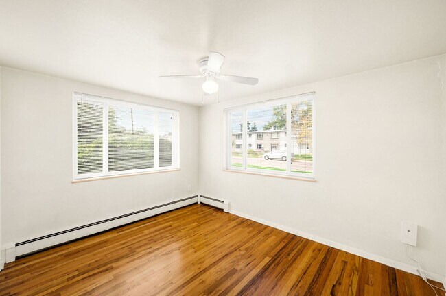 Building Photo - 10458 W 8th Ave
