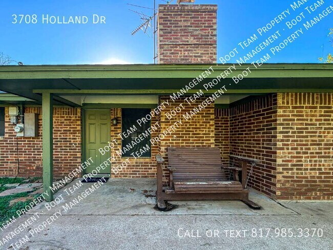 Building Photo - 3708 Holland Dr