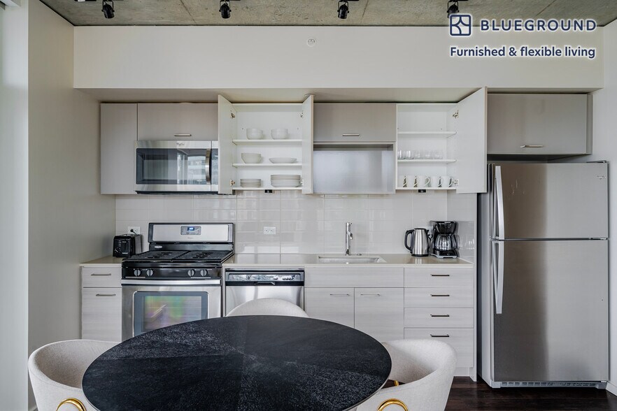 Building Photo - 1823 Minor Ave