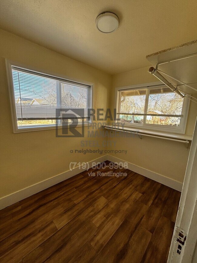Building Photo - 1205 Carteret Ave
