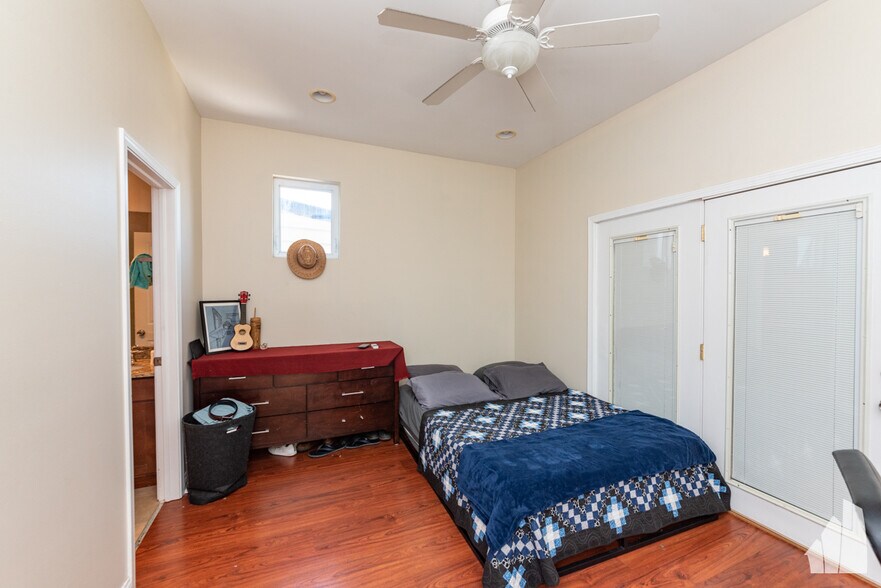 Building Photo - 2535 W Flournoy St