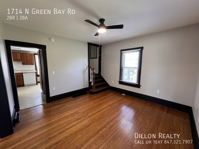 Building Photo - 1714 N Green Bay Rd