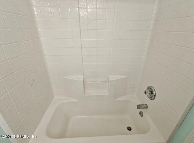 Building Photo - 4076 Everett Ave