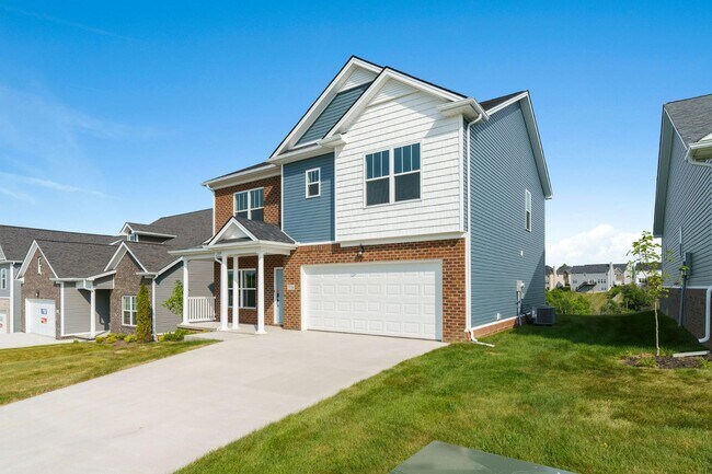 Building Photo - 916 Camden Ct