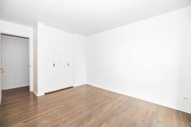 Building Photo - 2201 N Cleveland Ave