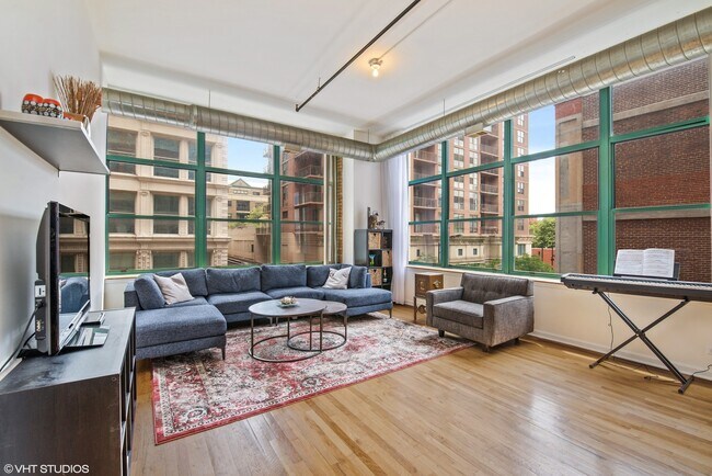 Building Photo - 1020 S Wabash Ave