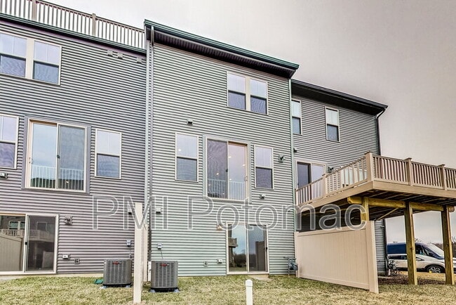 Building Photo - 16917 St William Wy