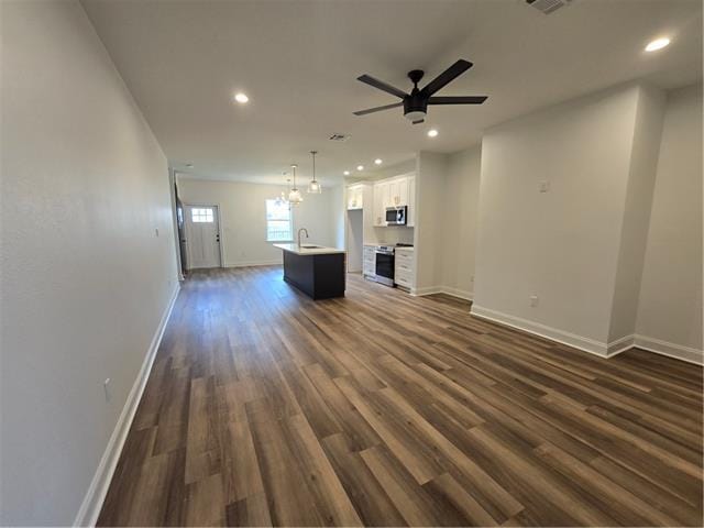 Building Photo - 101 Carolyn Dr