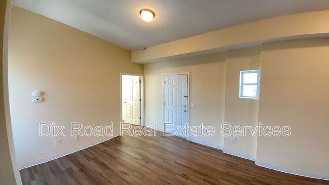 Building Photo - 4200 Colerain Ave