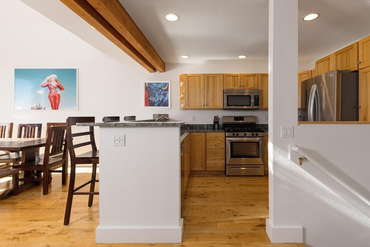 Building Photo - 7 Saddle Ridge Rd