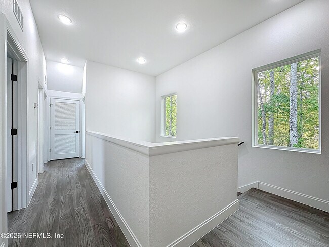 Building Photo - 8912 Hogan Rd