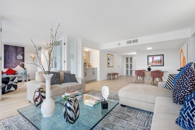 Primary Photo - 2400 Presidential 204 Way