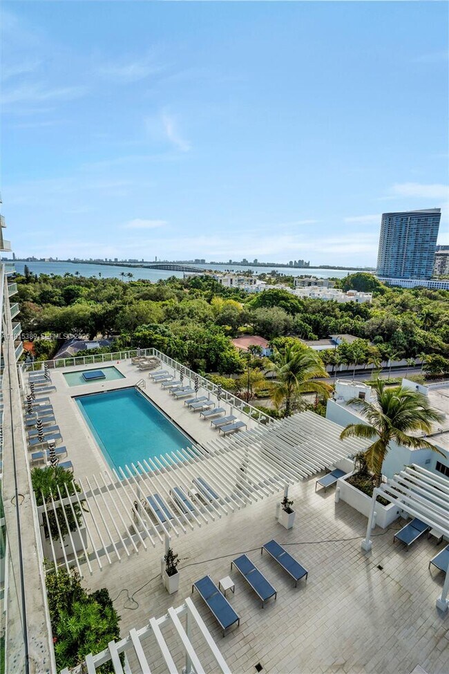 Building Photo - 4250 Biscayne Blvd