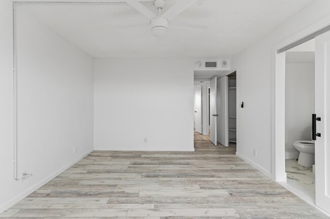 Building Photo - 9233 SW 8th St