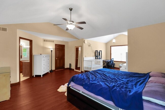 Building Photo - 5260 Leydorf Ln