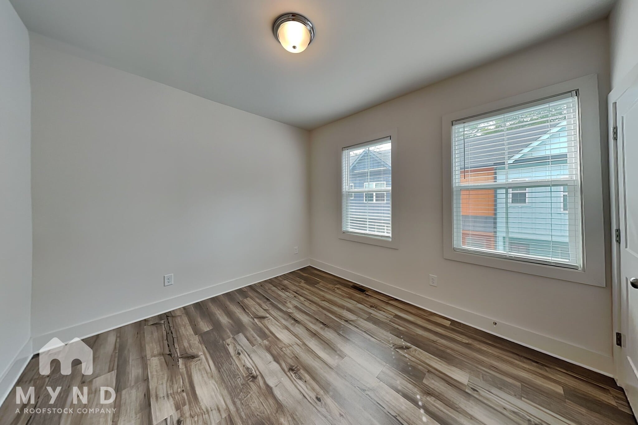 Building Photo - 149 Color Cir