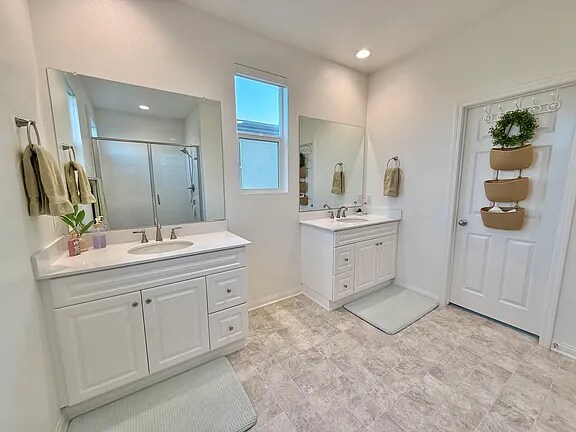 Building Photo - 27104 White Sage Ct