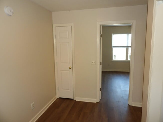 Building Photo - 107 Shannon Ln