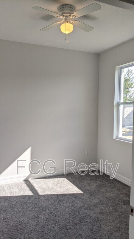 Building Photo - 48 Orchid Ln