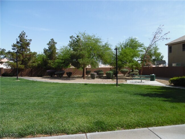 Building Photo - 3617 la Scala Ct