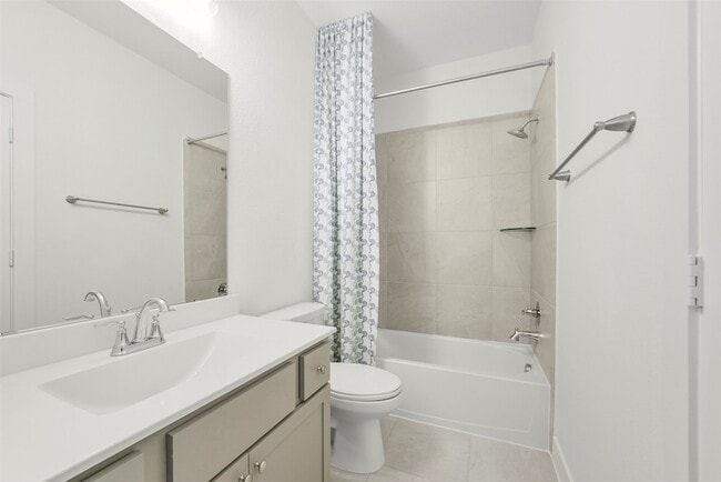 Building Photo - 21131 Medina River Dr