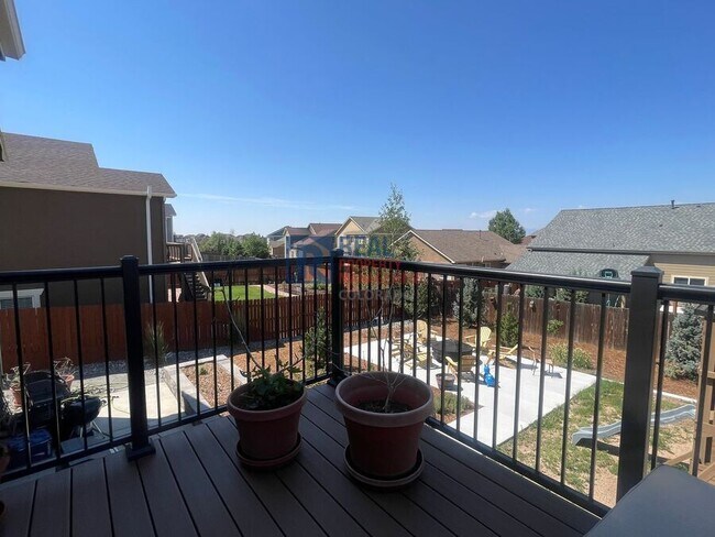 Building Photo - 10470 Mount Emerald Dr
