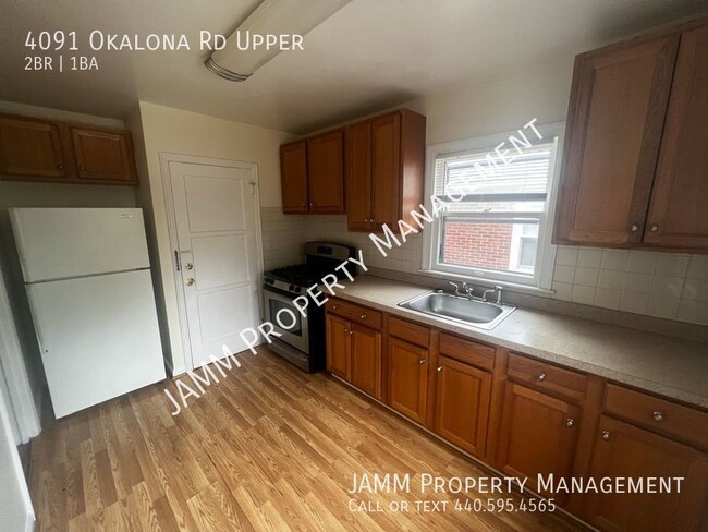 Building Photo - 2-Bedroom South Euclid Upper Unit!