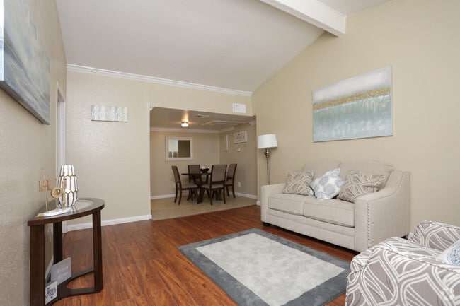 Interior Photo - Miami Gardens